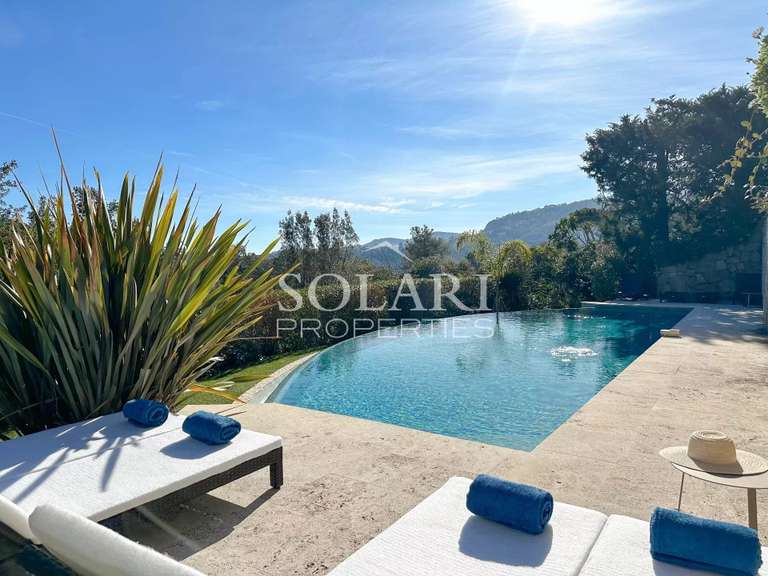 Villa Mandelieu-la-Napoule - 5 chambres - 240m²