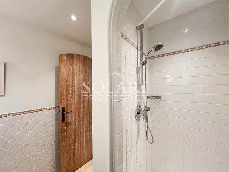 Villa Mandelieu-la-Napoule - 4 chambres - 250m²