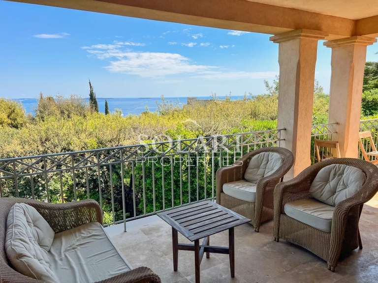 Villa Mandelieu-la-Napoule - 4 chambres - 250m²