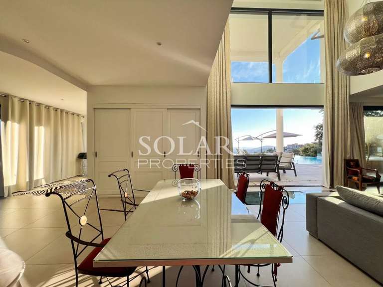 Villa Mandelieu-la-Napoule - 5 chambres - 300m²