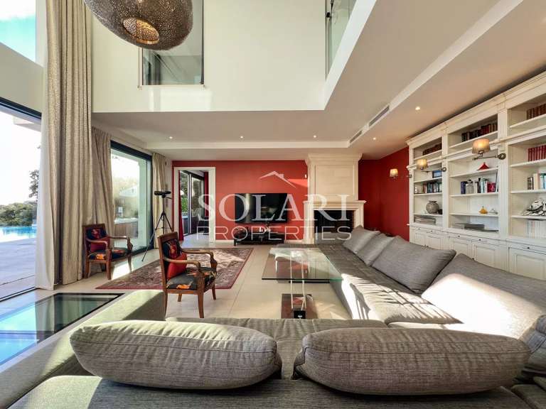 Villa Mandelieu-la-Napoule - 5 chambres - 300m²