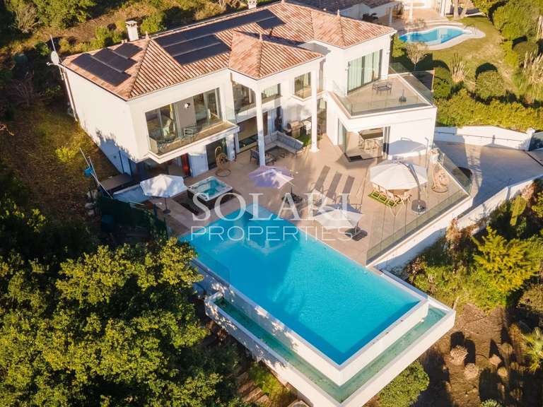 Villa Mandelieu-la-Napoule - 5 chambres - 300m²