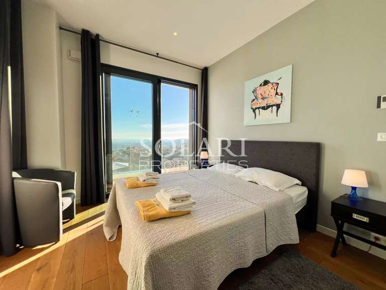 Villa Mandelieu-la-Napoule - 5 chambres - 300m²