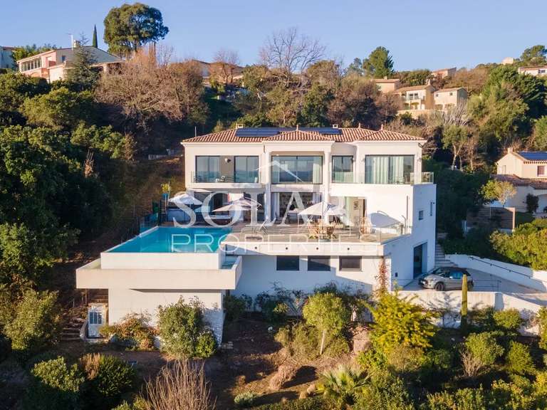 Villa Mandelieu-la-Napoule - 5 chambres - 300m²