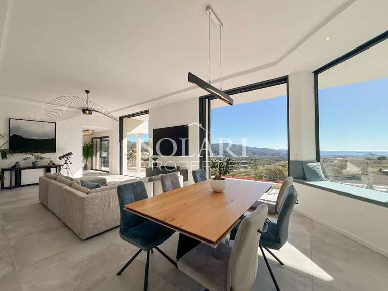 Villa Mandelieu-la-Napoule - 4 chambres - 280m²