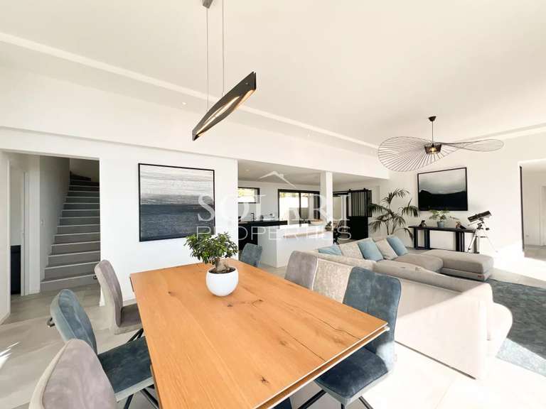 Villa Mandelieu-la-Napoule - 4 chambres - 280m²