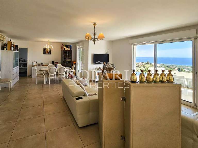 Villa Mandelieu-la-Napoule - 4 chambres - 178m²