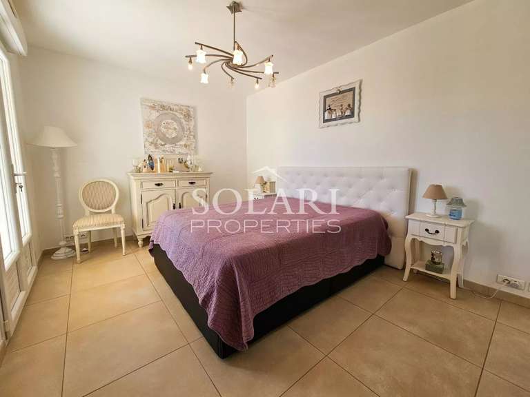 Villa Mandelieu-la-Napoule - 4 chambres - 178m²