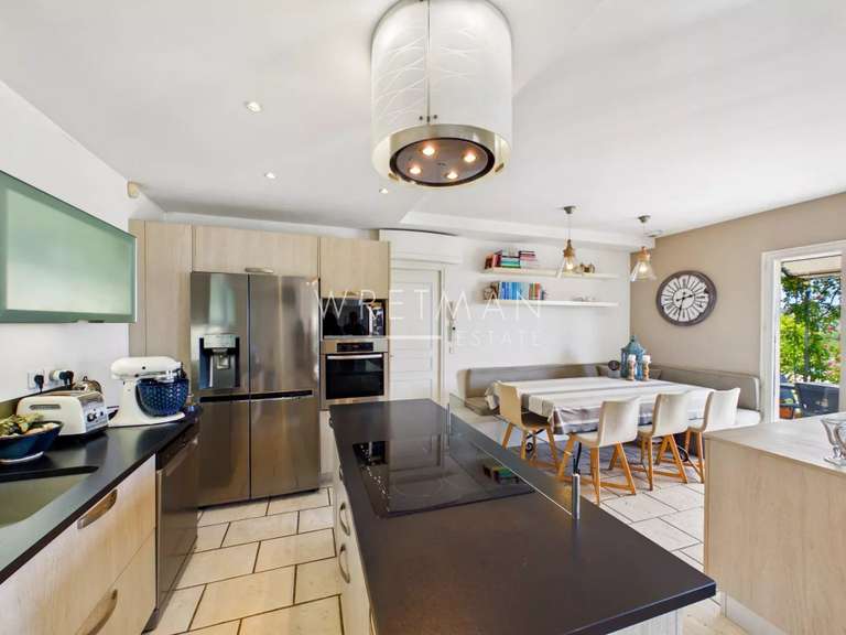 Villa with Sea view Mandelieu-la-Napoule - 4 bedrooms - 133m²