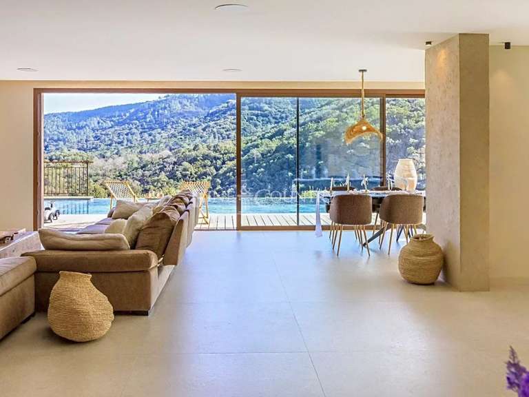 Villa Mandelieu-la-Napoule - 5 chambres - 318m²