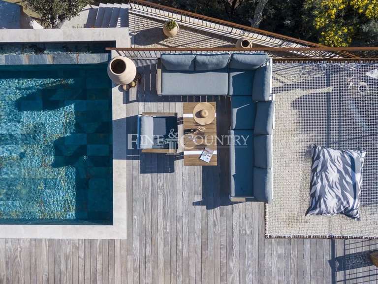 Villa Mandelieu-la-Napoule - 5 chambres - 318m²