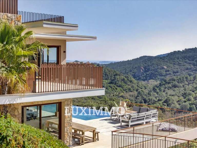 Villa with Sea view Mandelieu-la-Napoule - 5 bedrooms - 318m²