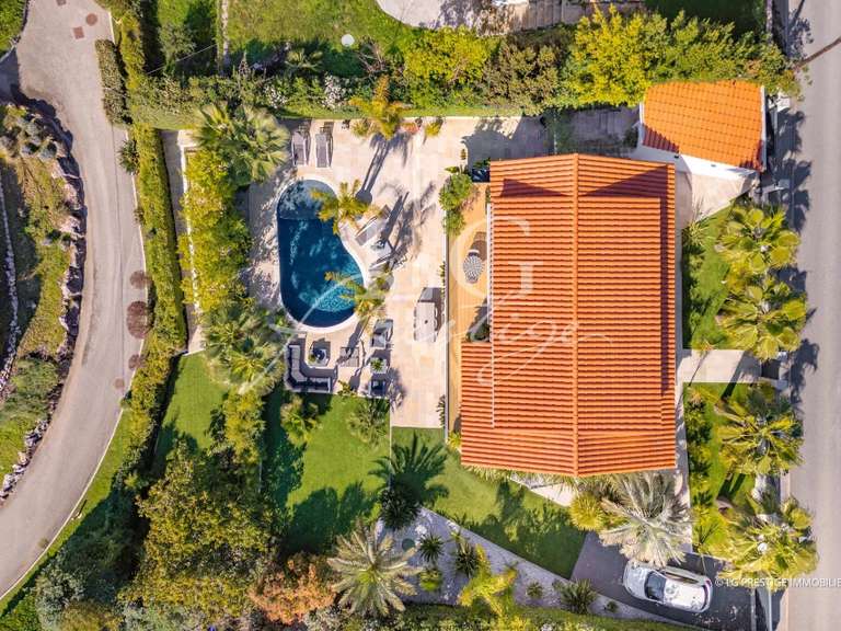 Villa Mandelieu-la-Napoule - 5 bedrooms - 230m²