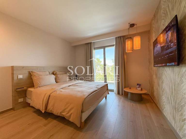 Villa Mandelieu-la-Napoule - 4 chambres - 290m²