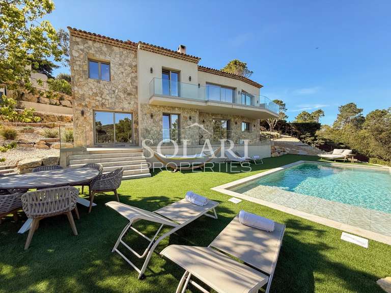 Villa Mandelieu-la-Napoule - 4 chambres - 290m²