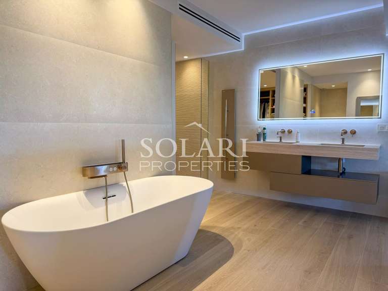 Villa Mandelieu-la-Napoule - 4 chambres - 290m²