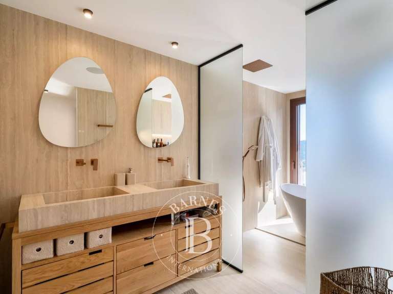 Villa Mandelieu-la-Napoule - 5 chambres - 318m²