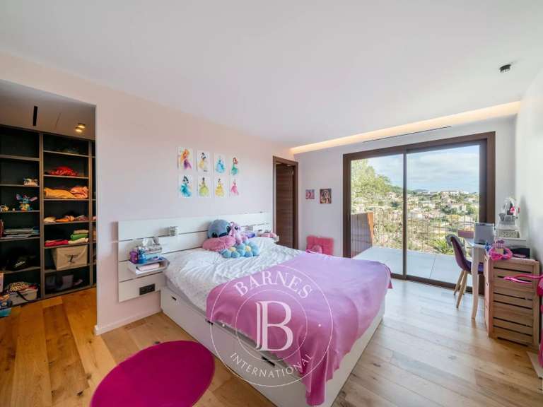 Villa Mandelieu-la-Napoule - 5 chambres - 318m²