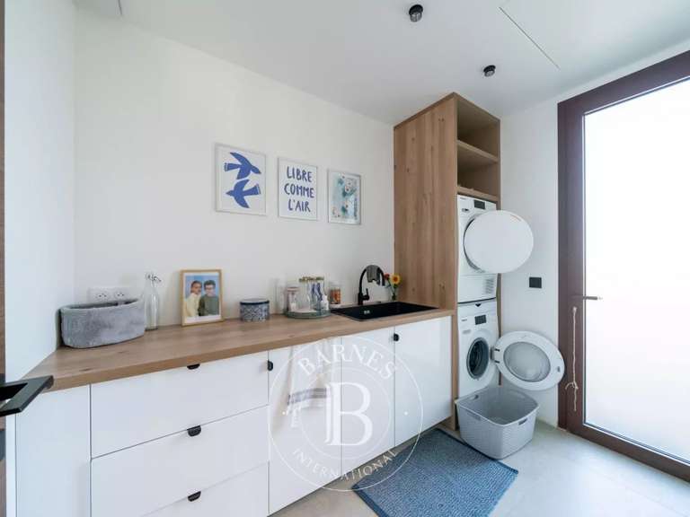 Villa Mandelieu-la-Napoule - 5 chambres - 318m²