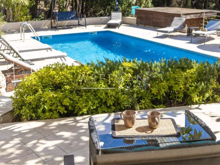 Villa Mandelieu-la-Napoule - 9 bedrooms - 401m²