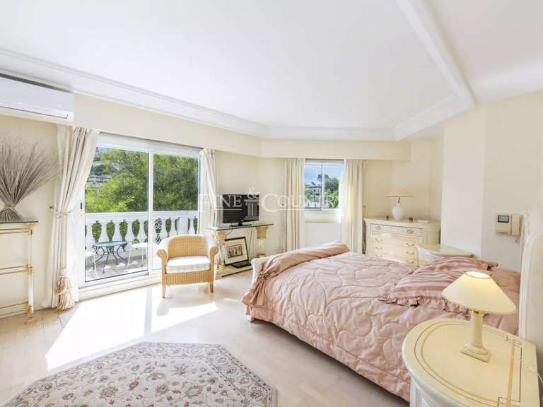 Villa Mandelieu-la-Napoule - 4 bedrooms - 550m²