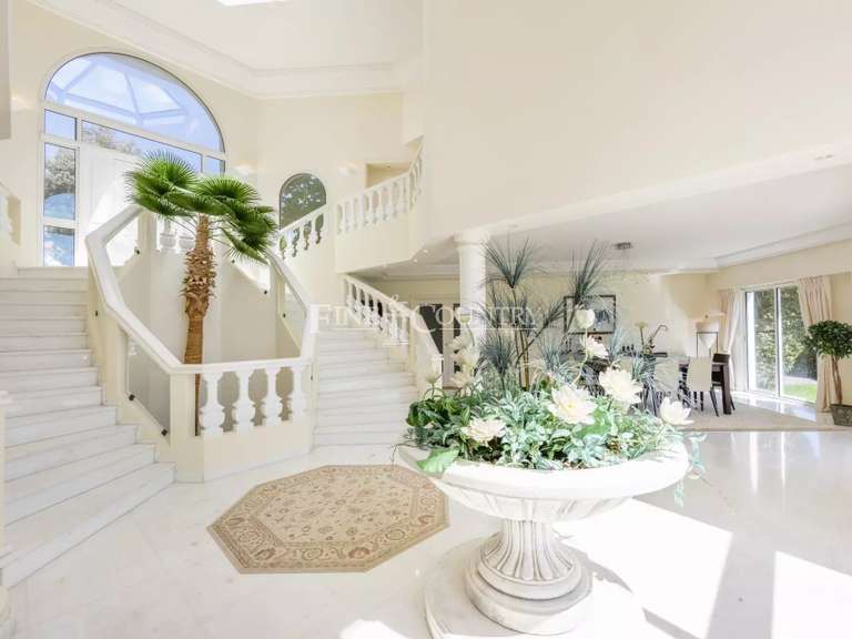 Villa Mandelieu-la-Napoule - 4 bedrooms - 550m²