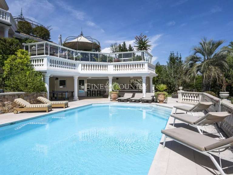 Villa Mandelieu-la-Napoule - 4 bedrooms - 550m²