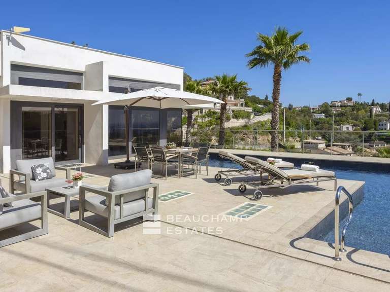 Villa with Sea view Mandelieu-la-Napoule - 4 bedrooms - 380m²