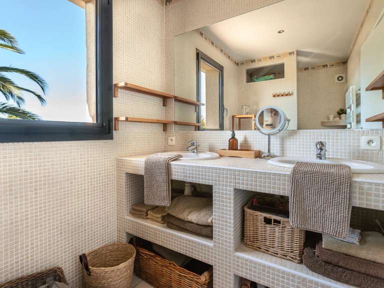 Villa Mandelieu-la-Napoule - 5 chambres - 410m²