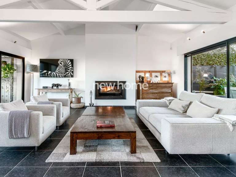 Villa Mandelieu-la-Napoule - 5 bedrooms - 410m²