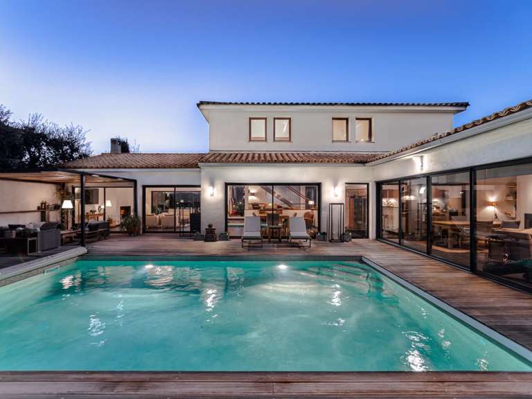 Villa Mandelieu-la-Napoule - 5 chambres - 410m²