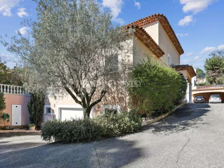 Villa Mandelieu-la-Napoule - 5 bedrooms - 289m²