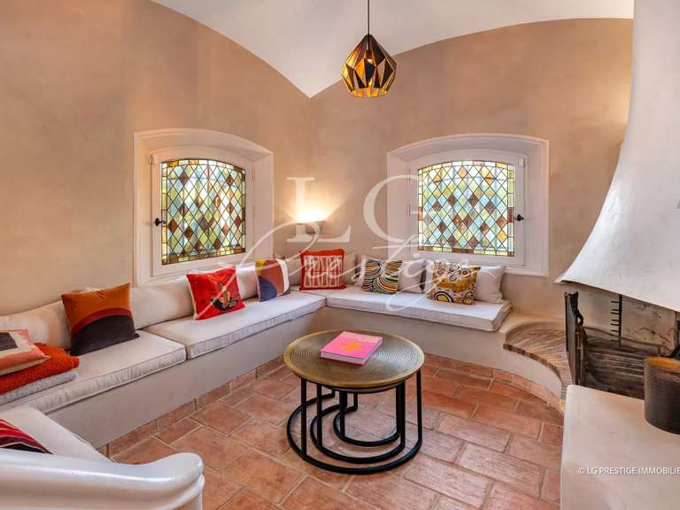 Villa Mandelieu-la-Napoule - 4 chambres - 200m²