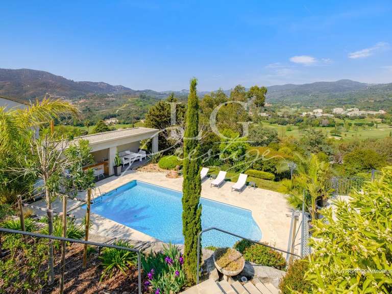 Villa Mandelieu-la-Napoule - 4 chambres - 200m²