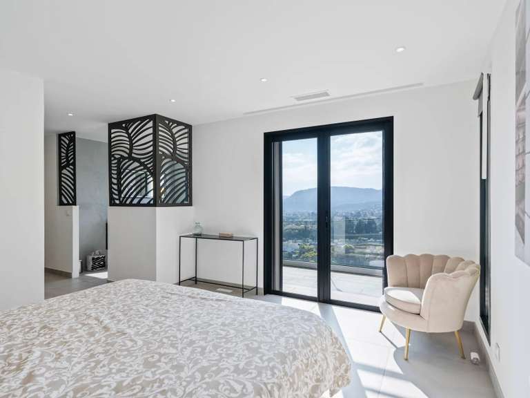 Villa Mandelieu-la-Napoule - 5 chambres - 419m²