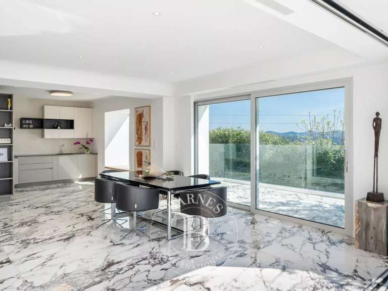 Villa with Sea view Mandelieu-la-Napoule - 5 bedrooms - 203m²