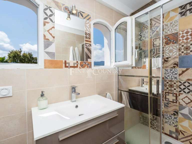 Villa with Sea view Mandelieu-la-Napoule - 7 bedrooms - 418m²