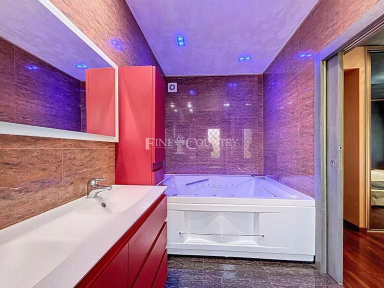 Villa Mandelieu-la-Napoule - 3 chambres - 140m²