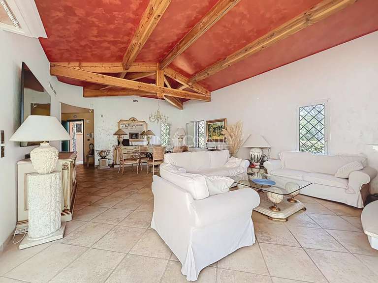 Villa Mandelieu-la-Napoule - 3 chambres - 140m²