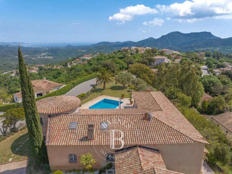Villa avec Vue sur mer Mandelieu-la-Napoule - 5 chambres - 518m²