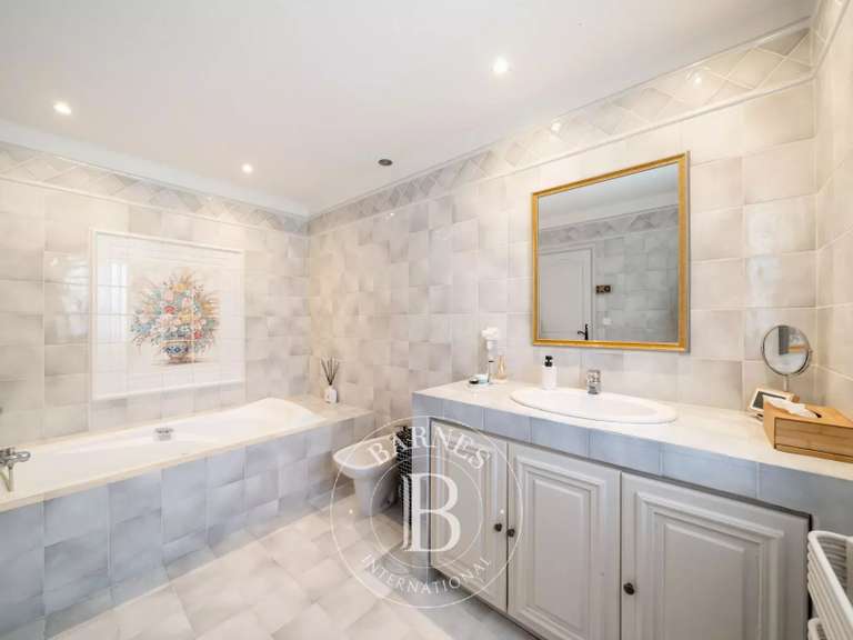 Villa avec Vue sur mer Mandelieu-la-Napoule - 5 chambres - 518m²