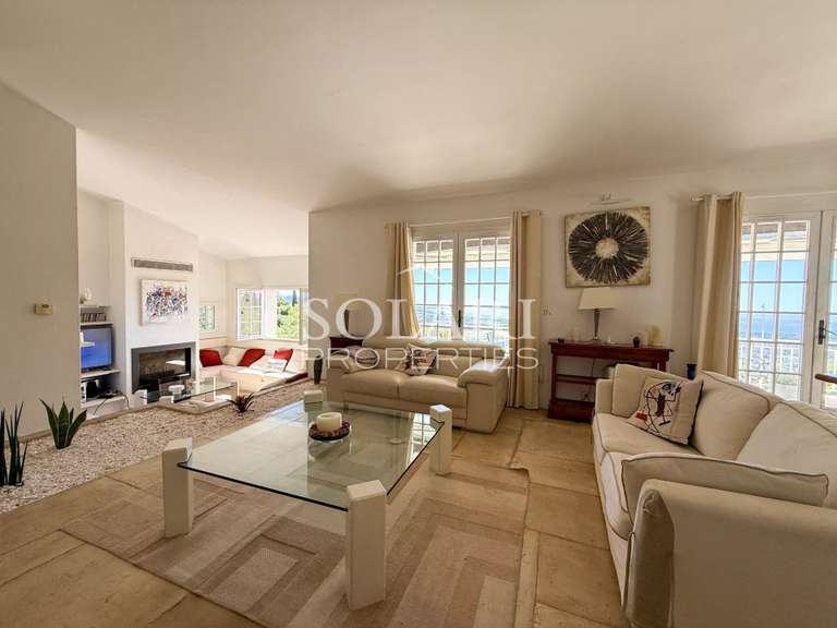 Villa Mandelieu-la-Napoule - 4 bedrooms - 200m²