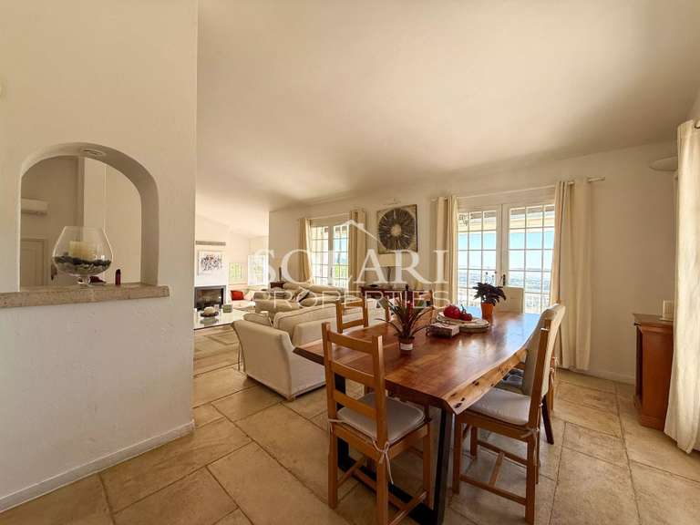 Villa Mandelieu-la-Napoule - 4 bedrooms - 200m²