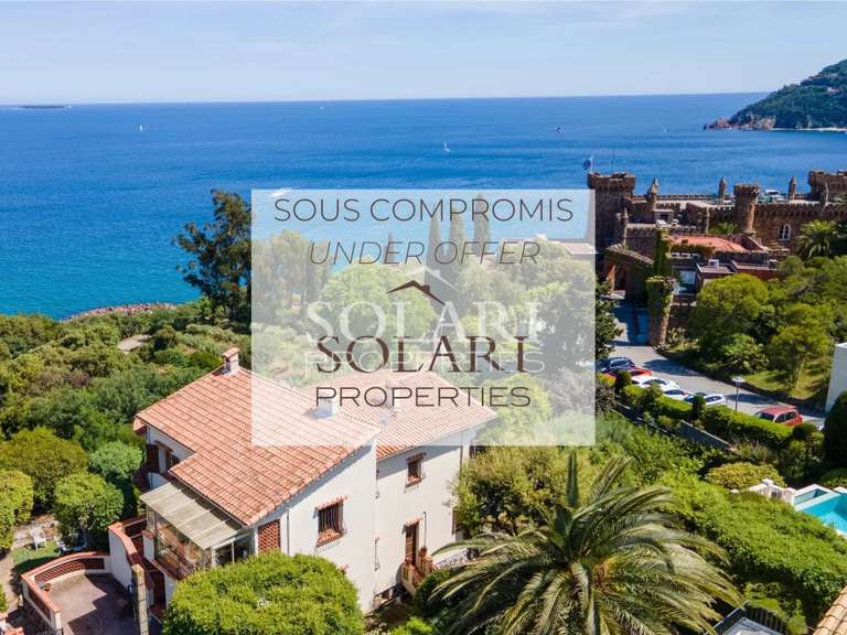 Villa Mandelieu-la-Napoule - 6 chambres - 252m²