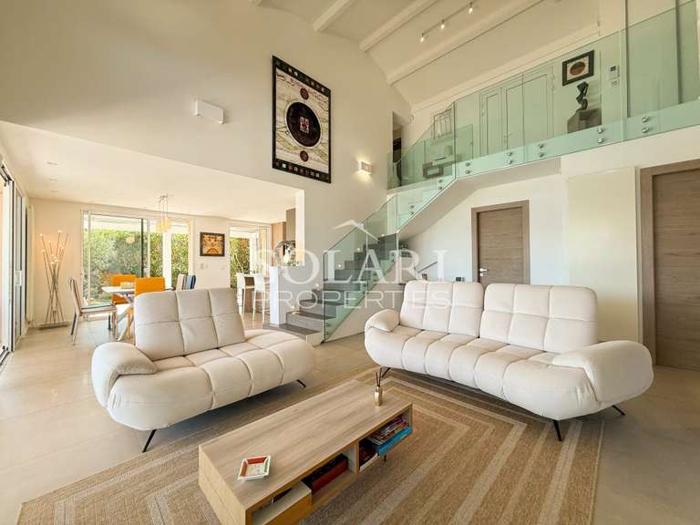 Villa Mandelieu-la-Napoule - 3 chambres - 175m²