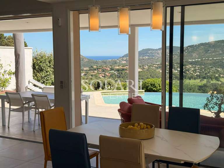 Villa Mandelieu-la-Napoule - 3 chambres - 175m²