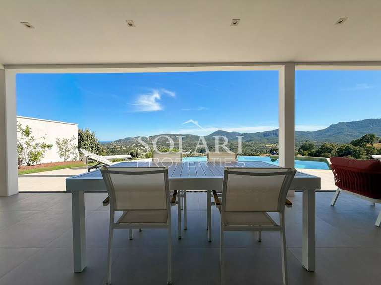 Villa Mandelieu-la-Napoule - 3 chambres - 175m²