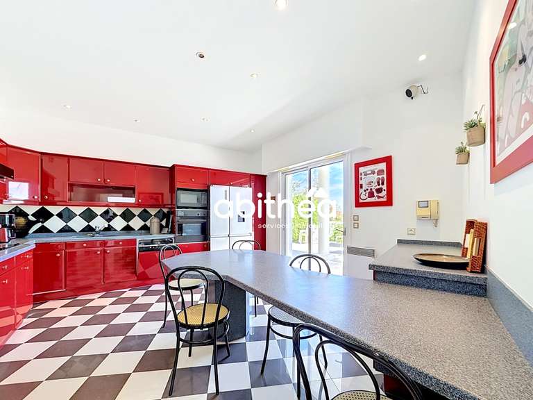 Villa Mandelieu-la-Napoule - 4 chambres - 284m²