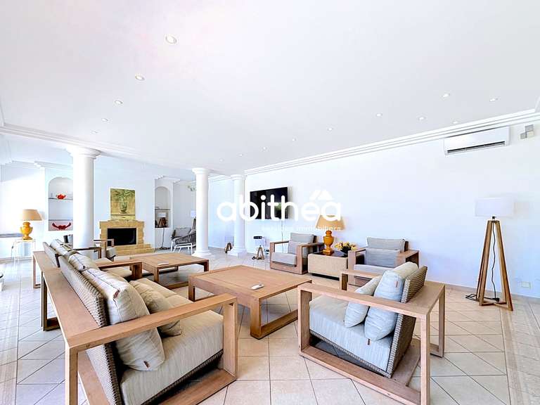 Villa Mandelieu-la-Napoule - 4 chambres - 284m²