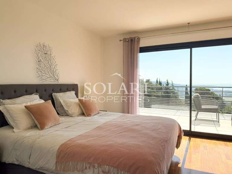 Villa Mandelieu-la-Napoule - 4 chambres - 203m²